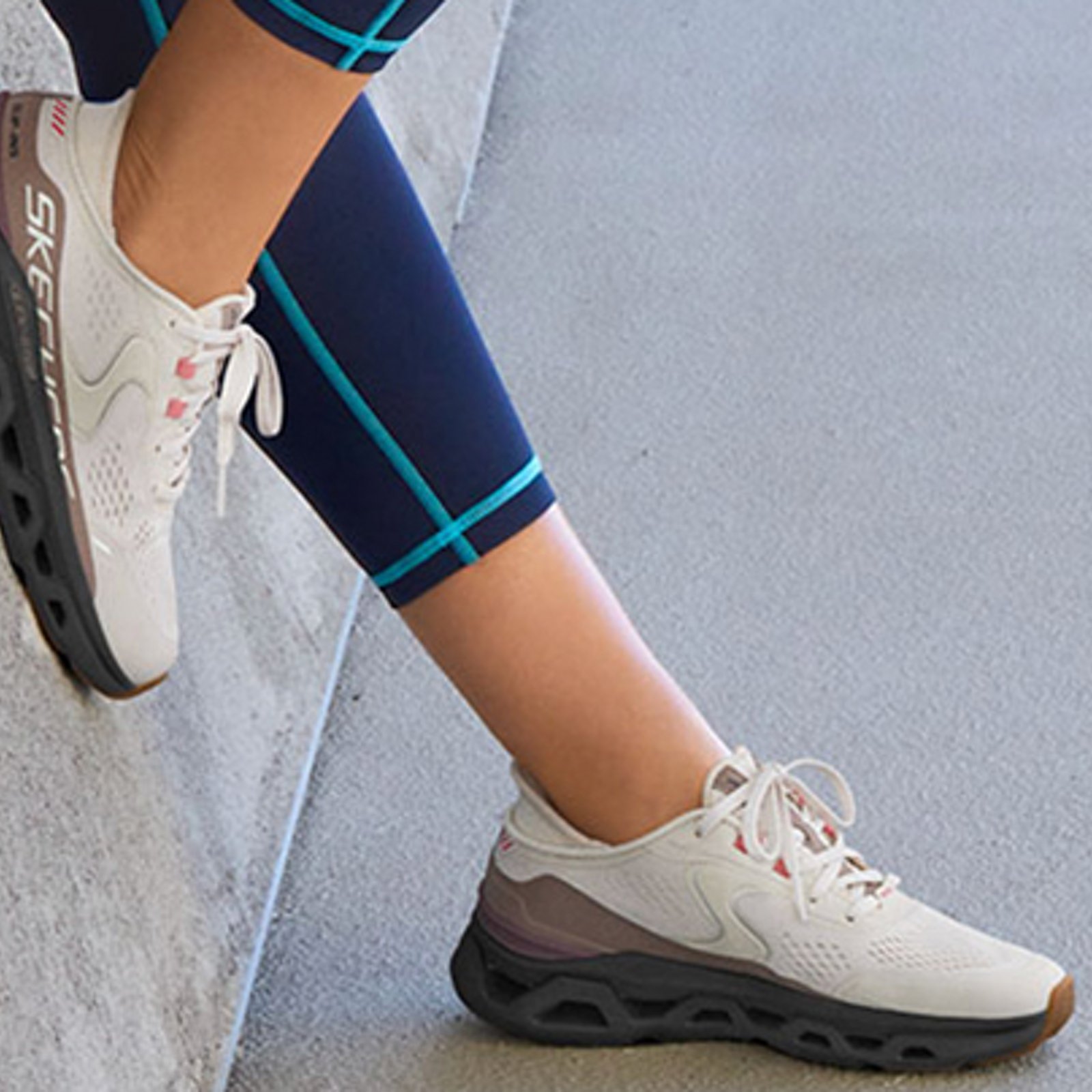 Skechers
