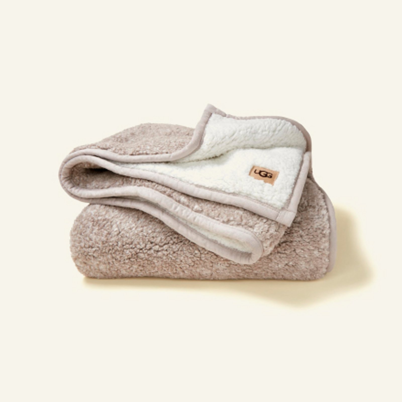 Decorative Pillows & Throws