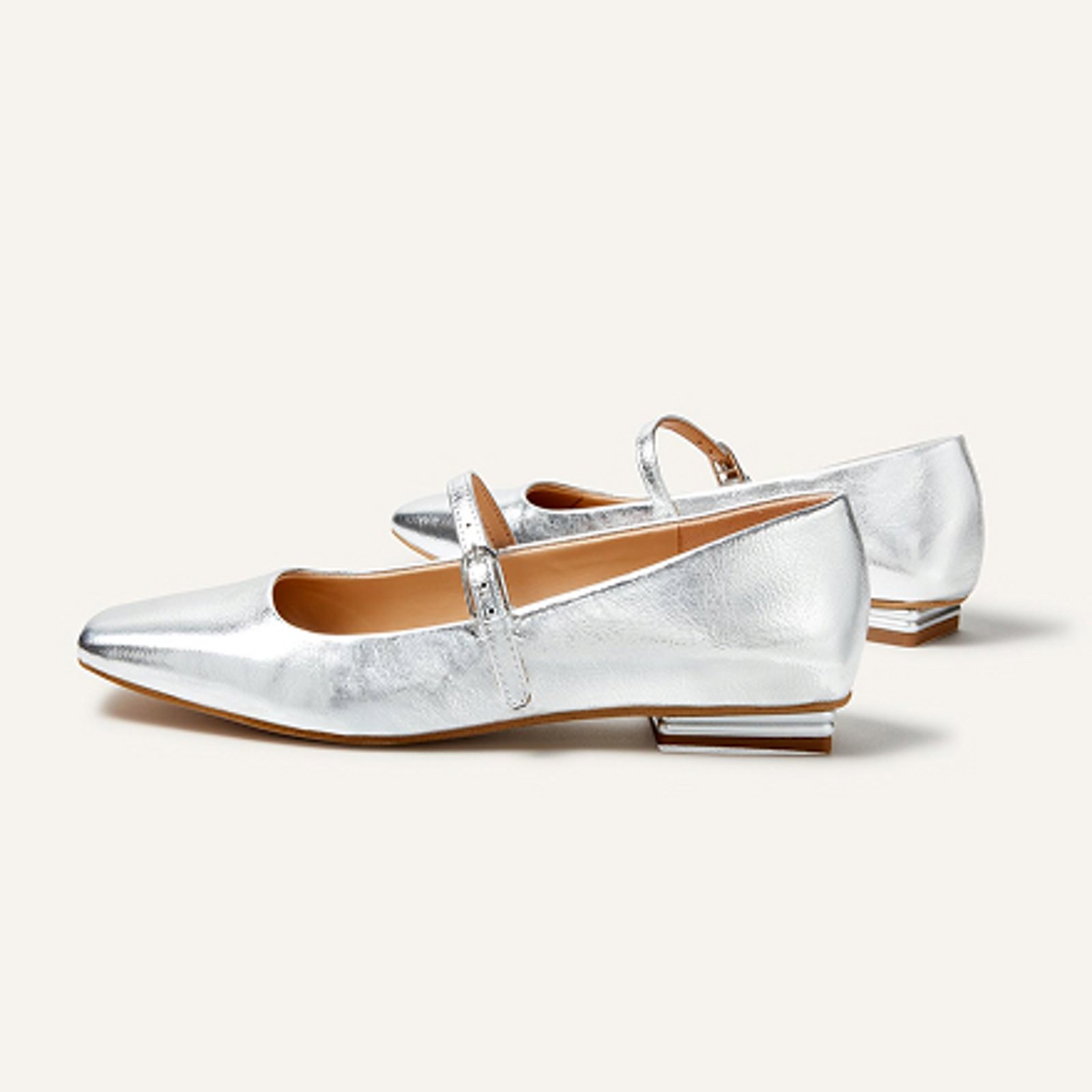 Flats & Loafers